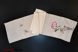 Pink organza silk scarf hand-embroidered with lotus 40*200 cm